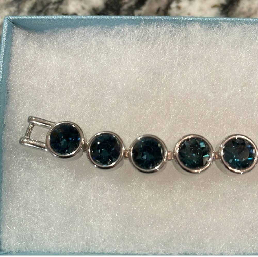 Touchstone Crystal Dark Blue Ice Bracelet - Picture 2 of 4